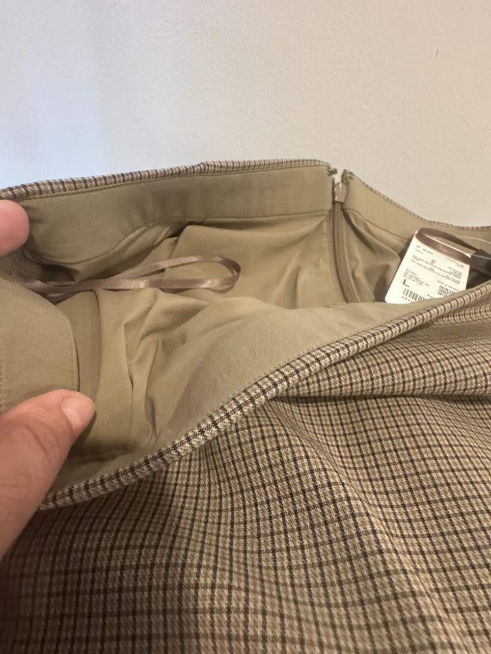 Uniqlo Brown Plaid A-Line Mini Skirt – Size L – Built-In Shorts 🔥 - Picture 13 of 14